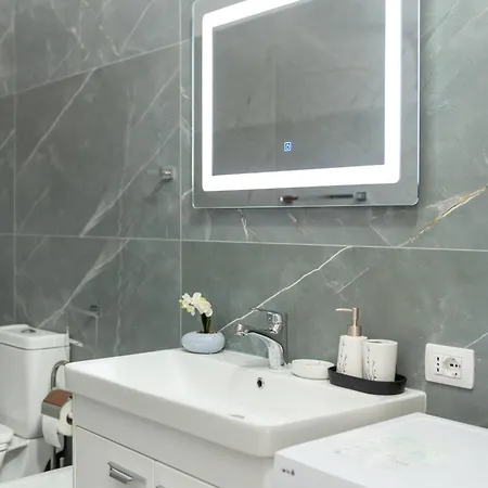 Apartments Villa Vlore 公寓