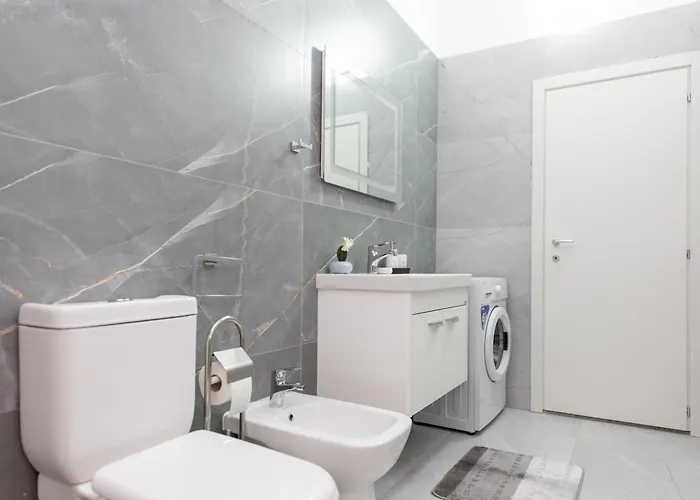 Apartments Villa Vlore * Wlora